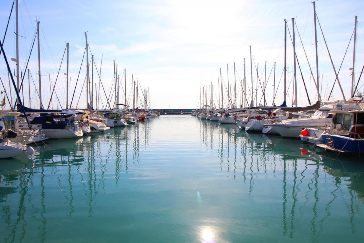 Global Properties, Apartamento De 2 Habitaciones Con Gran Terraza En Gran Canet Canet d'En Berenguer Екстериор снимка