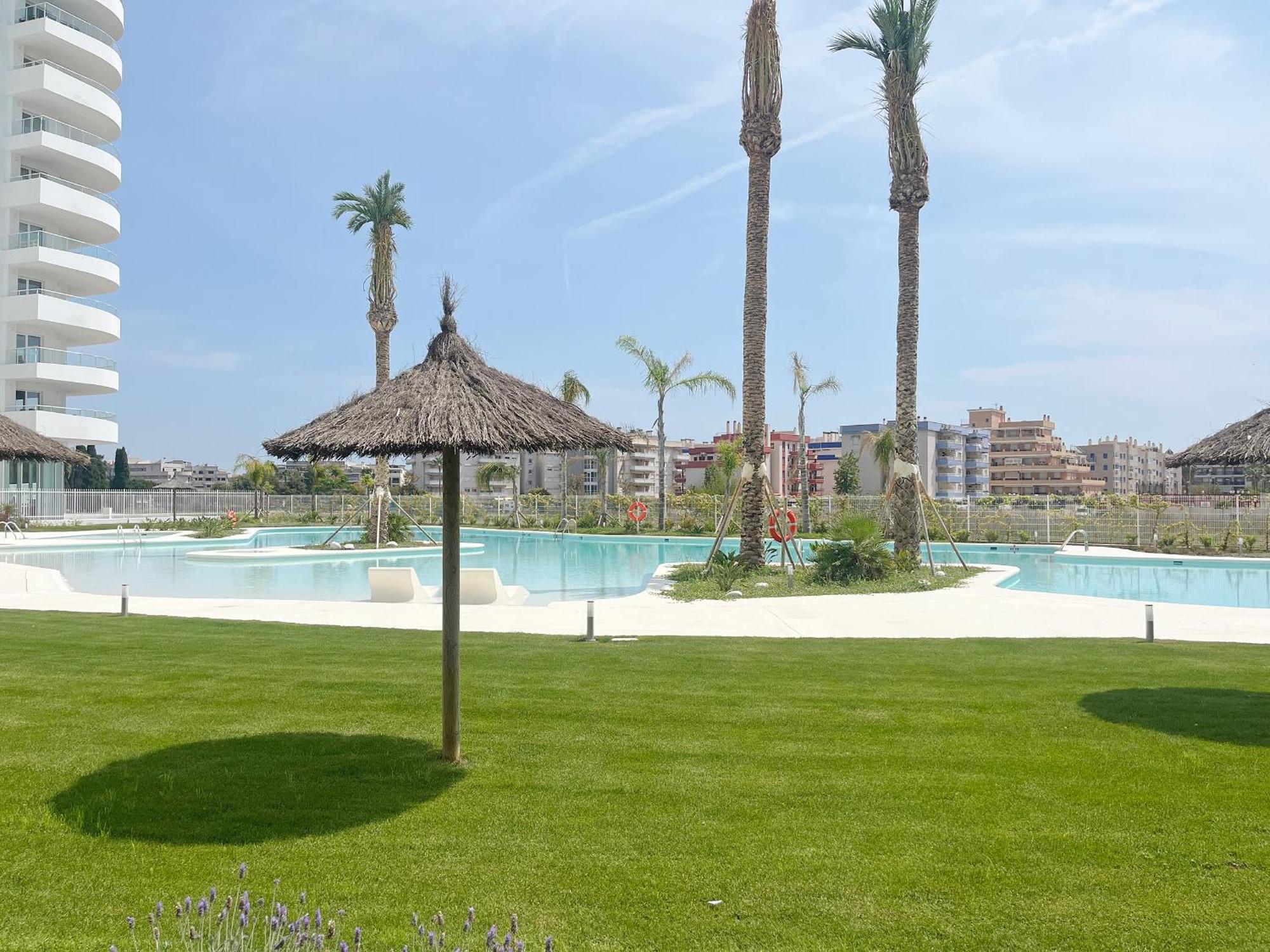 Global Properties, Apartamento De 2 Habitaciones Con Gran Terraza En Gran Canet Canet d'En Berenguer Екстериор снимка