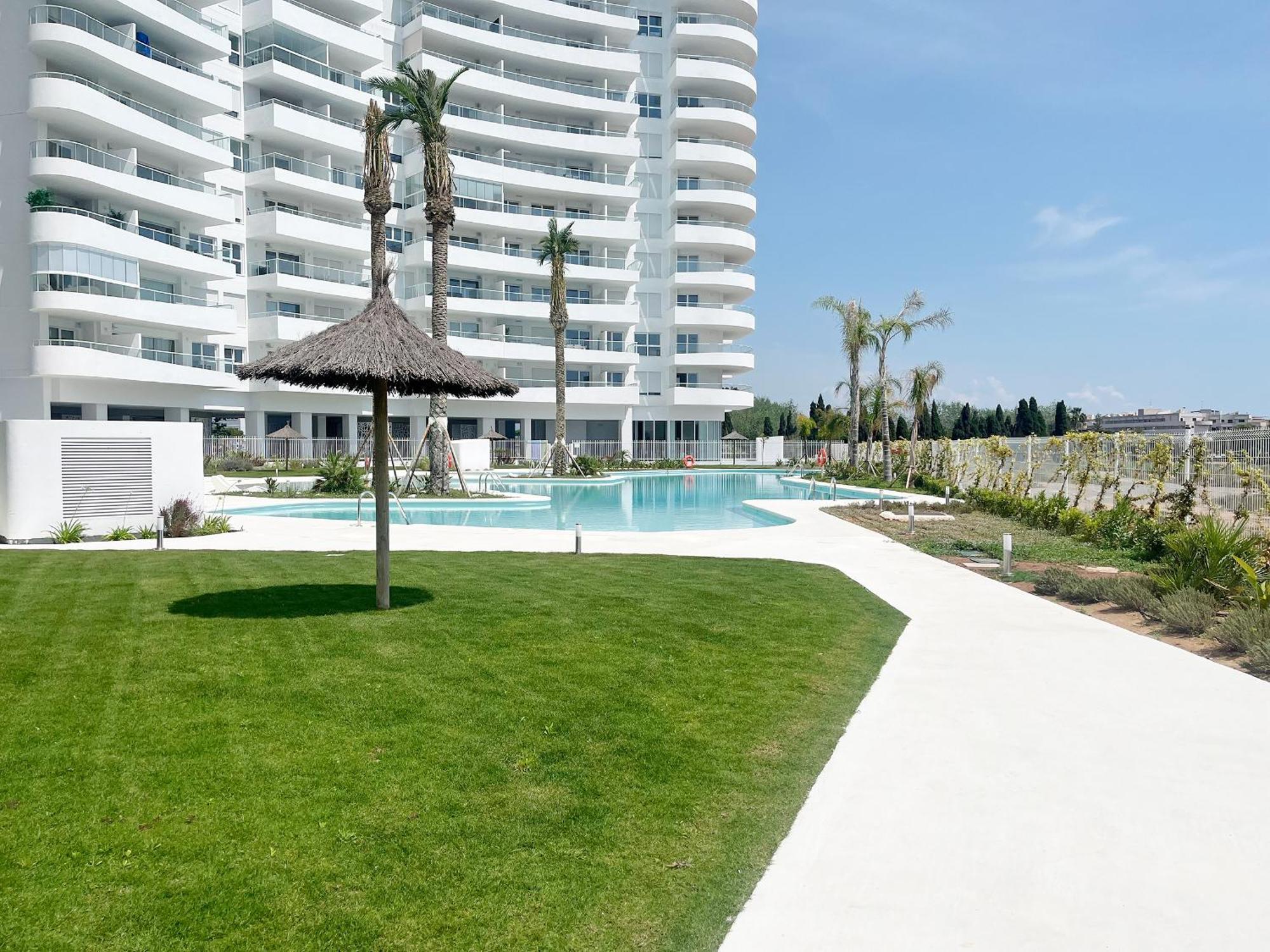 Global Properties, Apartamento De 2 Habitaciones Con Gran Terraza En Gran Canet Canet d'En Berenguer Екстериор снимка